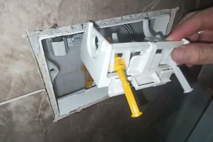 Gömme rezervuar tamiri hizmetimiz ile arızalı rezervuar ve iç takım sorunlarını hızlı ve garantili şekilde çözüyoruz. Temiz ve ekonomik bir hizmet için hemen bizi arayın.
